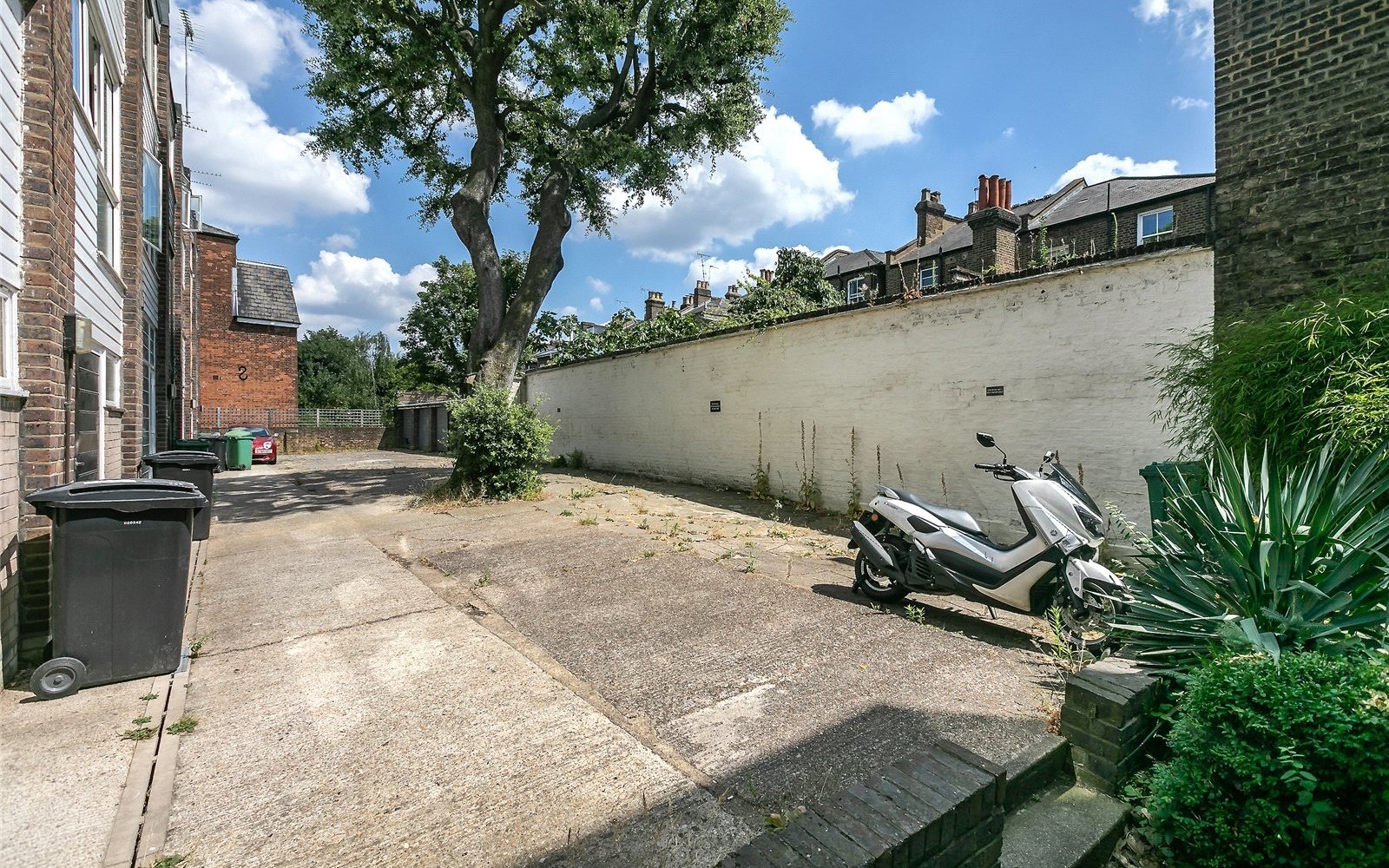 Property let in 170 Highgate Road, NW5 London Residential