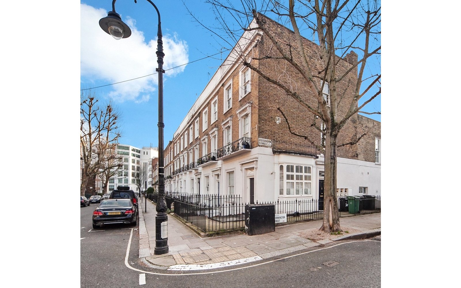 Flat for sale in London, NW1 London Residential